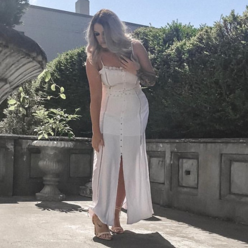 Little white dress